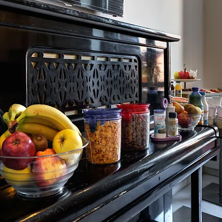 Bed & Breakfast Little Rhome 4*