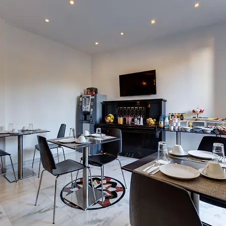 Bed & Breakfast Little Rhome 4*