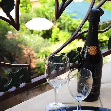 Bed & Breakfast Little Rhome