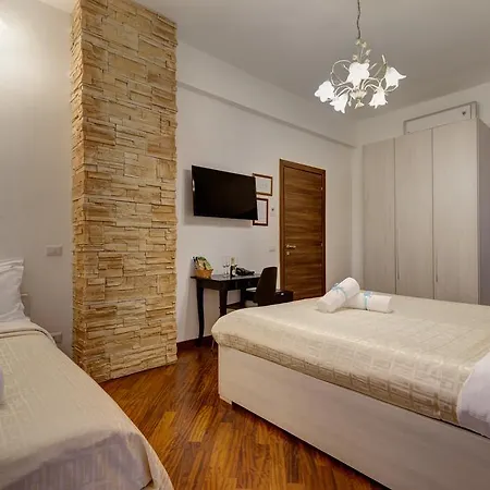 Little Rhome לינה וארוחת בוקר 4*