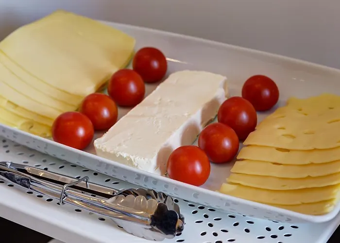 Couette-café Little Rhome 4*